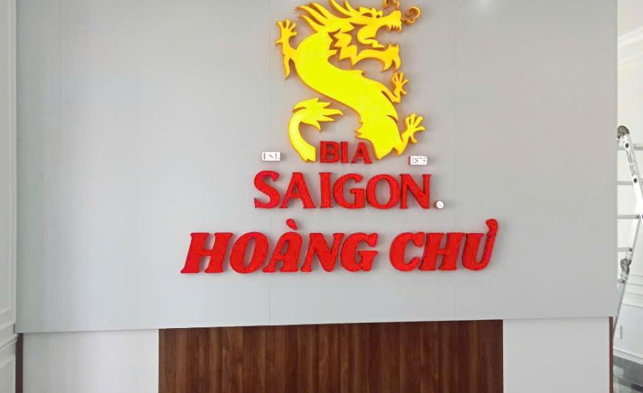 LOGO CHỮ MICA DÁN TƯỜNG